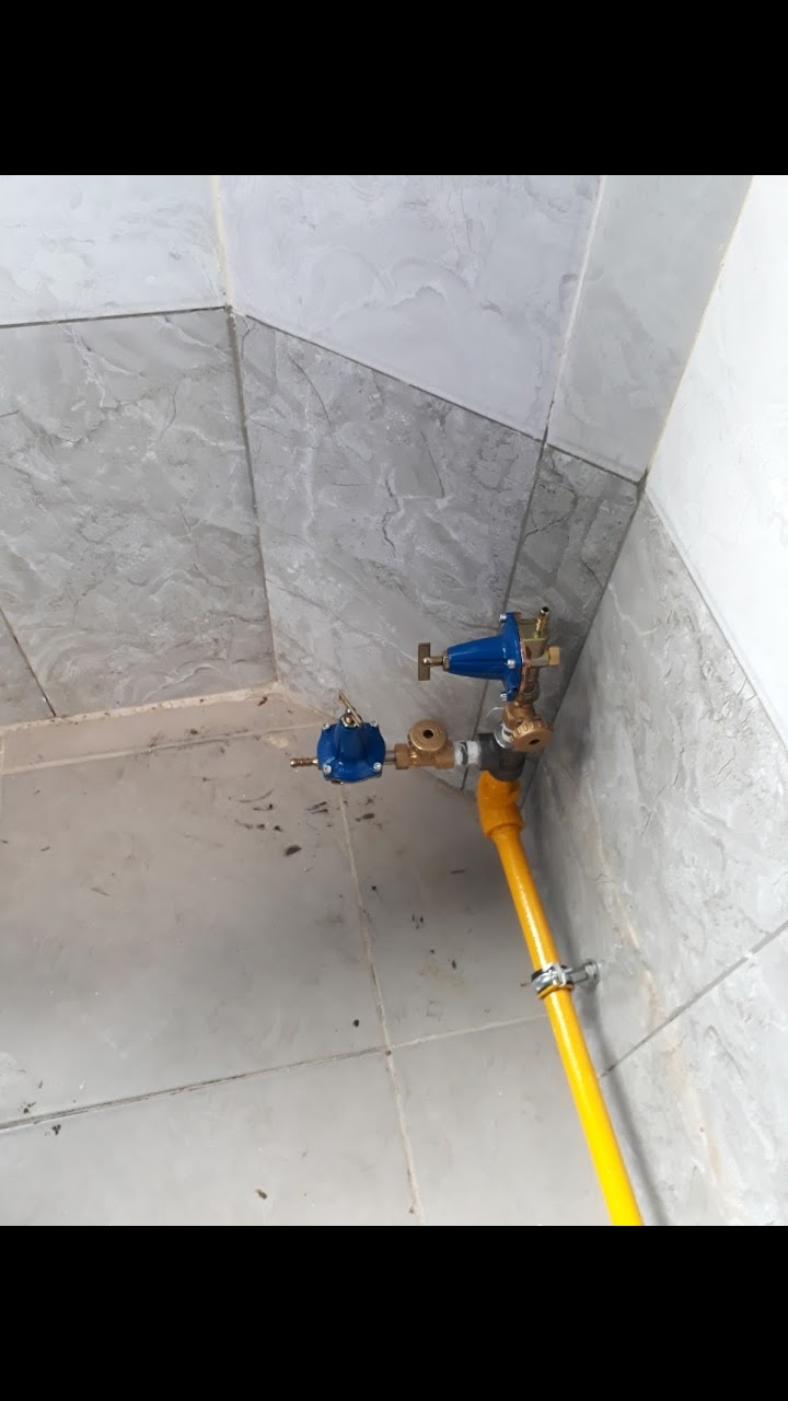 das pipes and systems